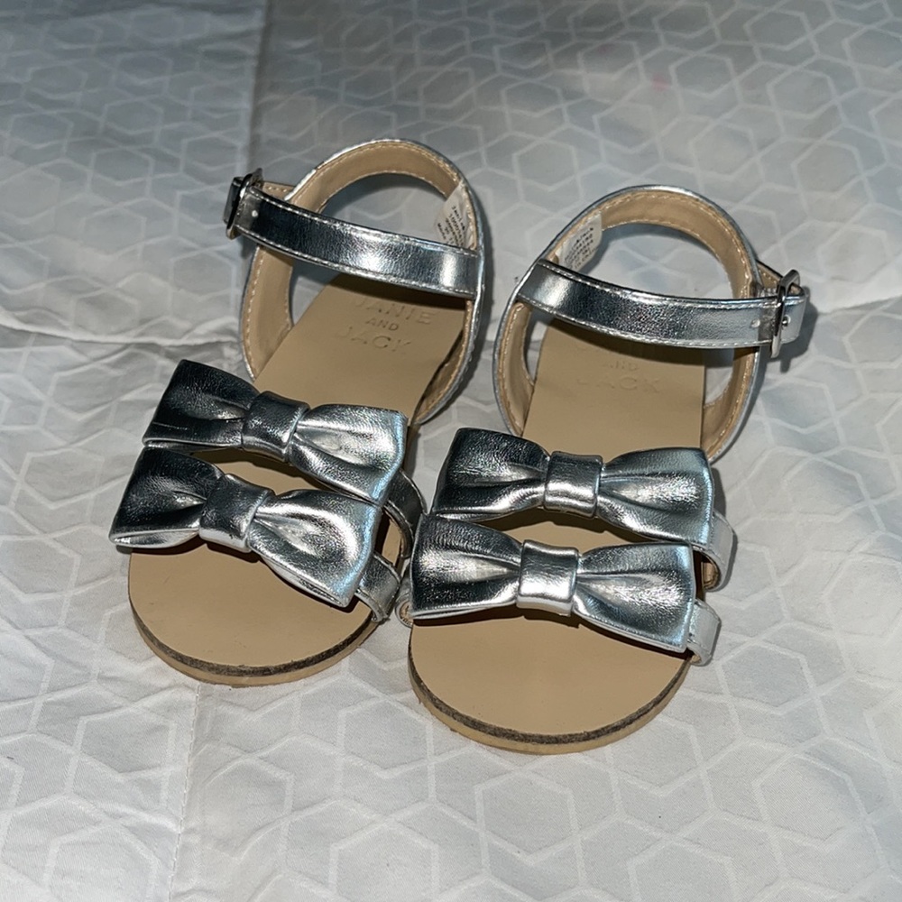 Sandals - Picture 2 of 4